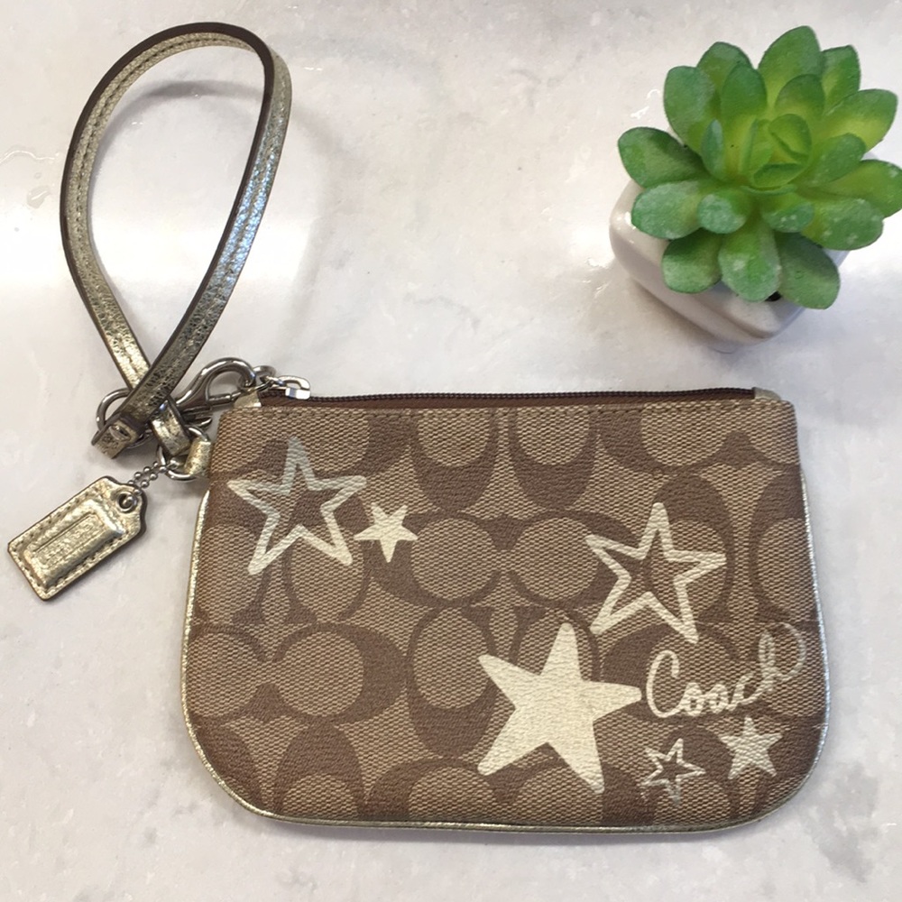 Star Coach Wristlet